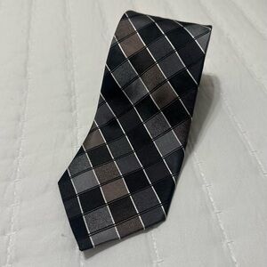 Van Heusen Men's 100% Silk Tie Geometric Diamond Black Grey Brown Necktie